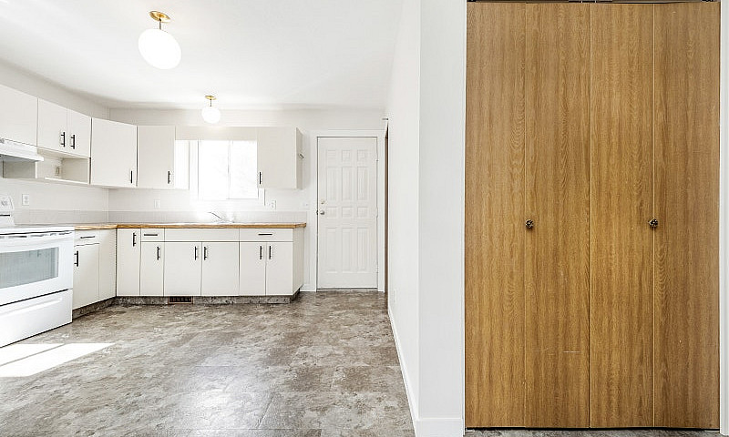 3 Bedroom Townhouse ...