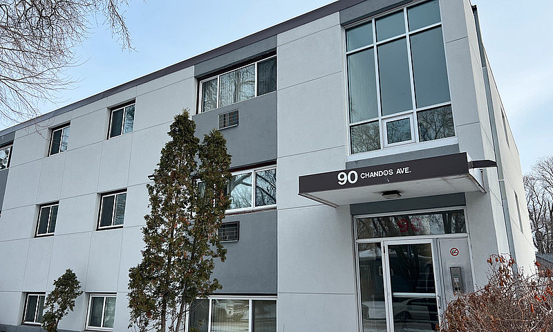 90 Chandos Ave- Chan...