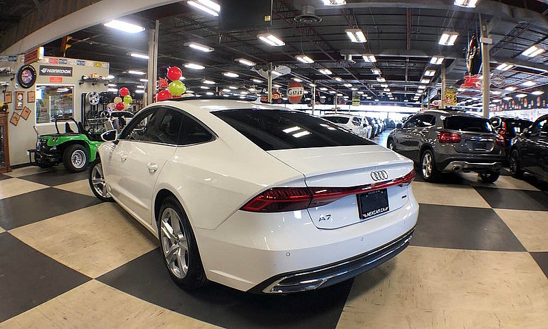 2019 Audi A7 Progres...