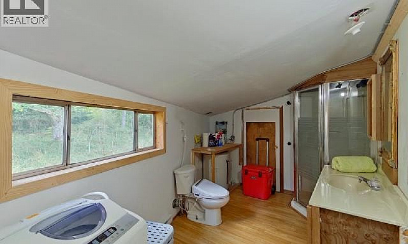 4317 Sanderson Road ...