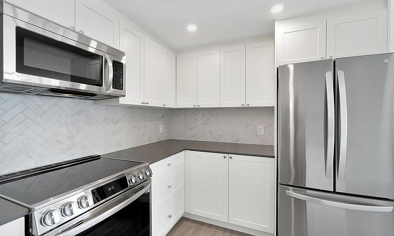 Studio Apartment For...