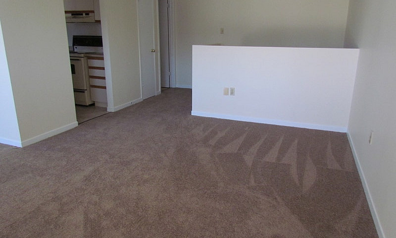 Unique 2 Bdrm Split ...