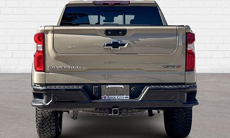 2022 Chevrolet Silve...