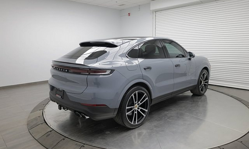 2024 Porsche Cayenne...