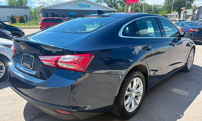 2022 Chevrolet Malib...