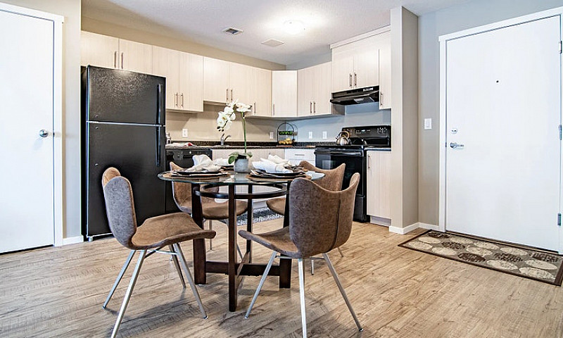 Pet-Friendly Three B...