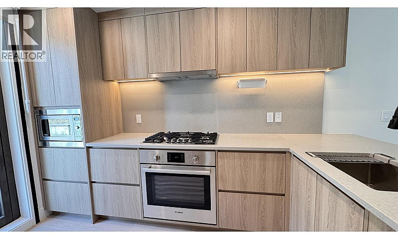 6258 Oak Street Vanc...