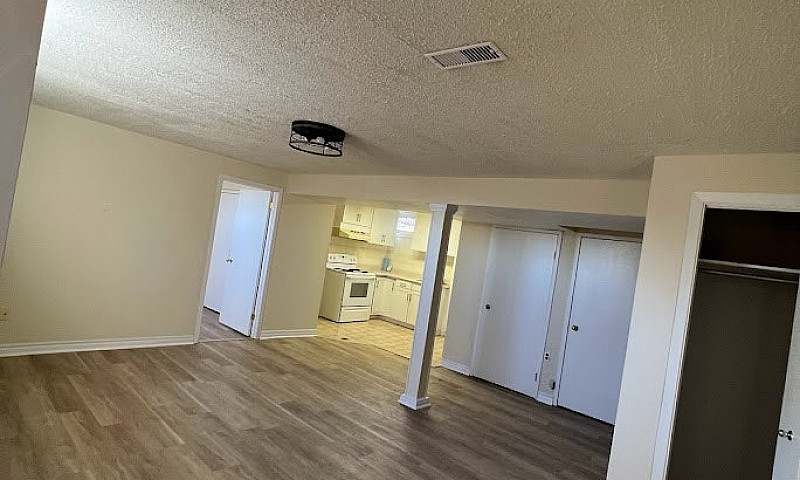 1 Bedroom Walkout Ba...