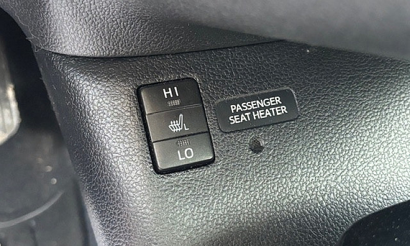 2019 Toyota Prius Pr...