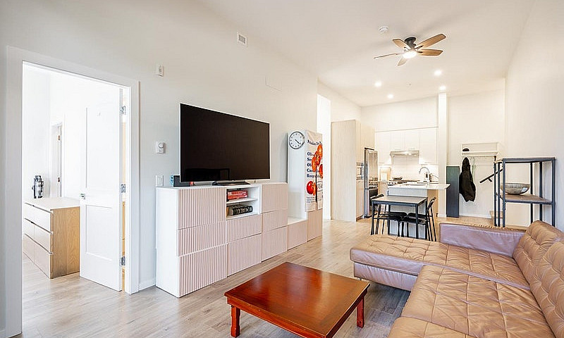 104 3315 148 Street ...