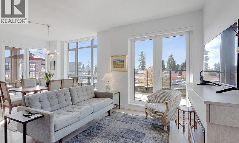 206 3220 Connaught C...