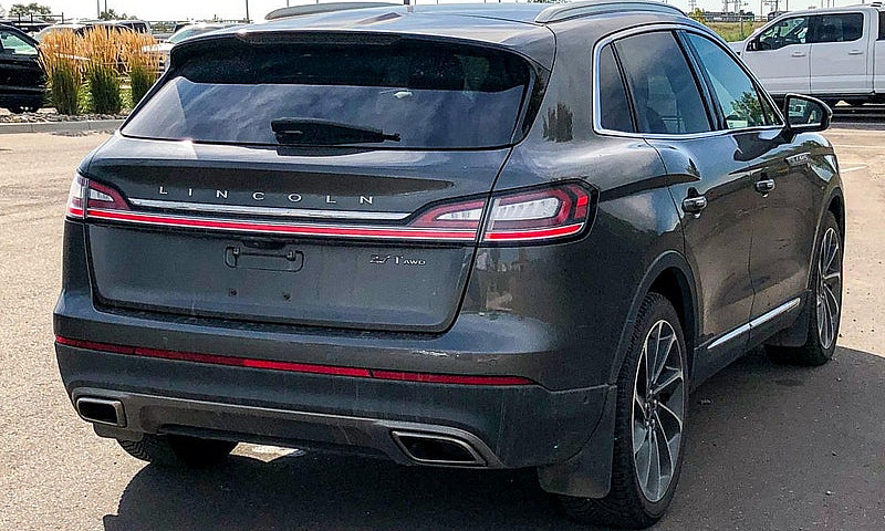 2019 Lincoln Nautilu...