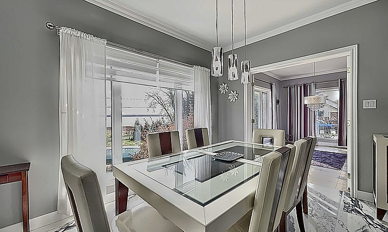 925 000$ - Bungalow ...