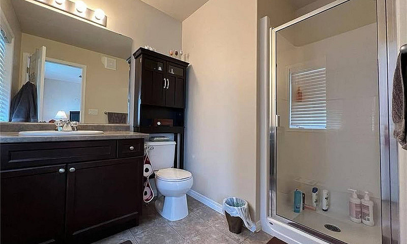 3 Bedroom Full Famil...