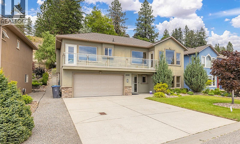 2060 Spyglass Way We...