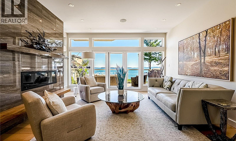 20 4771 Cordova Bay ...