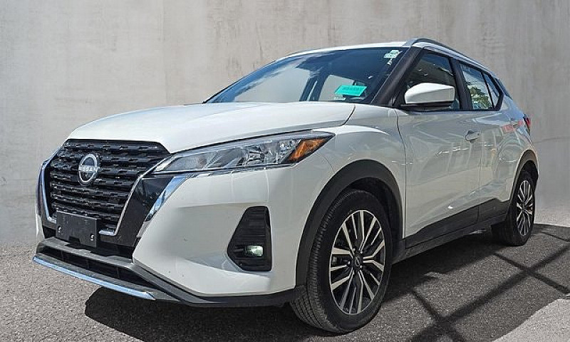2025 Nissan Kicks Pl...