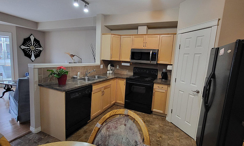 New Listing!! Is It ...