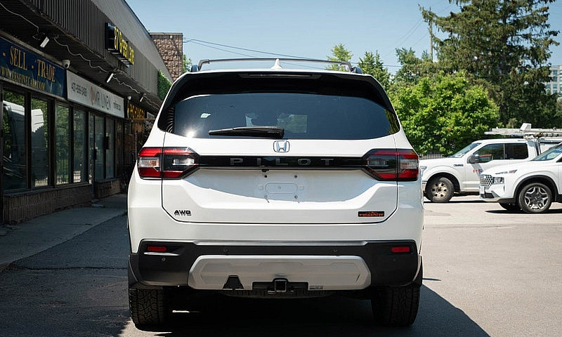 2025 Honda Pilot Tra...