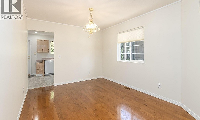 870 10 Street Sw Uni...
