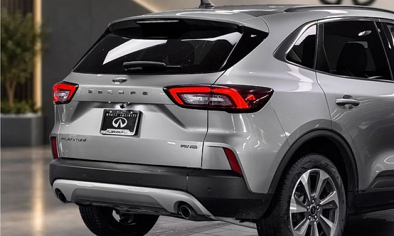 2024 Ford Escape Pla...