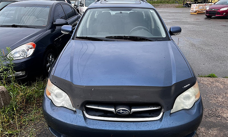 2006 Subaru Legacy...