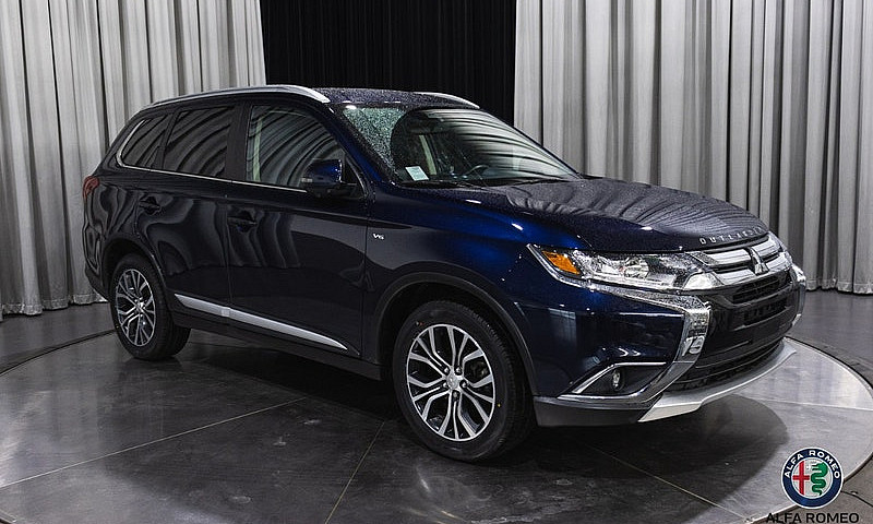 2018 Mitsubishi Outl...