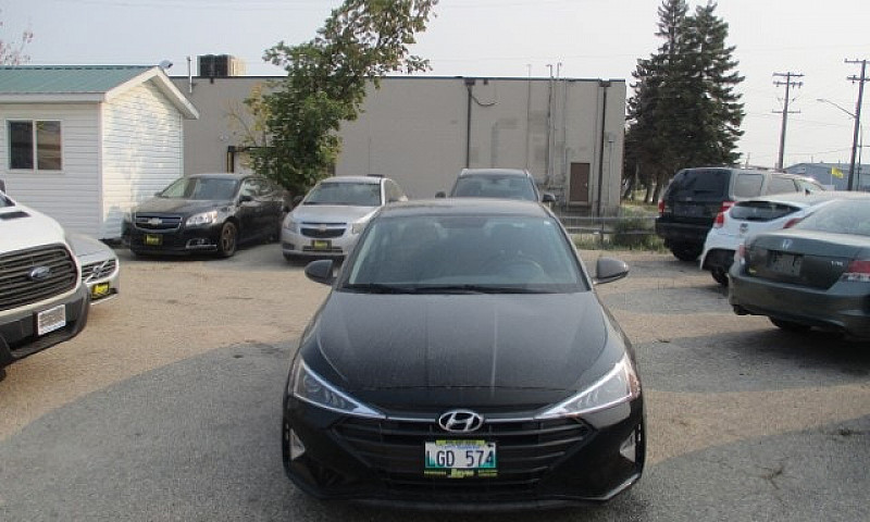 2020 Hyundai Elantra...