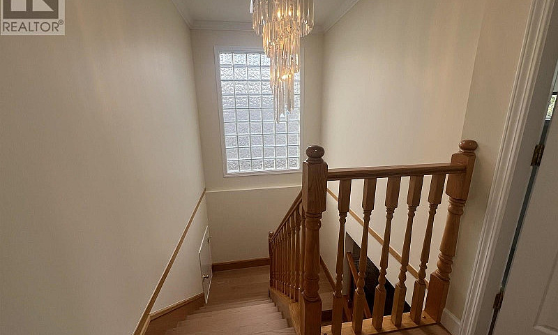 8083 Osler Street Va...