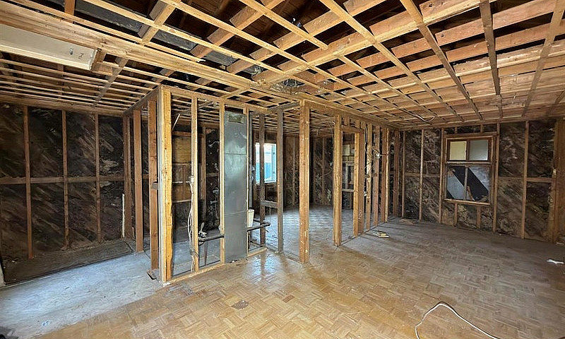 374 Kilbride Avenue ...