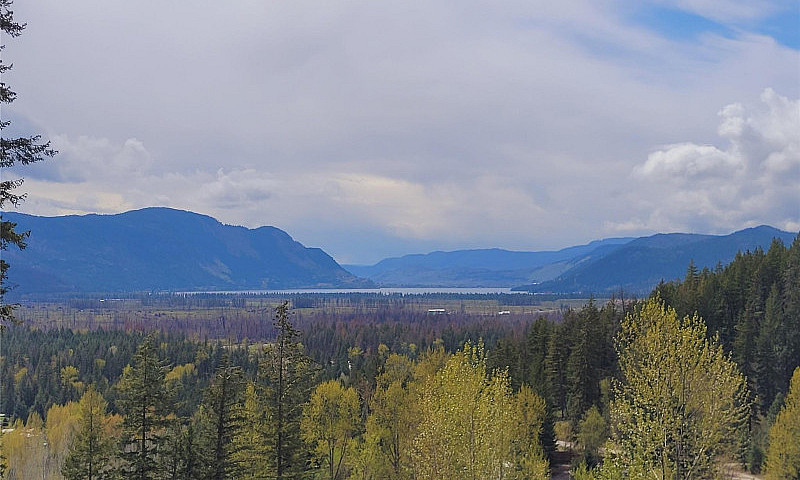 1.2 Acres With Panor...