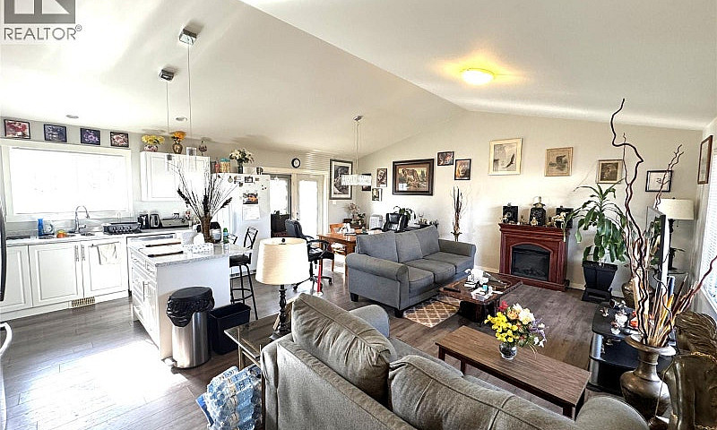 2402 Coldwater Avenu...