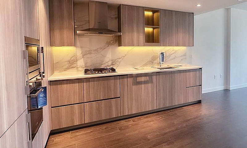 40X 8611 Hazelbridge...