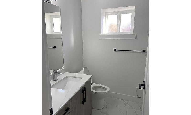 Basement Rental 1679...