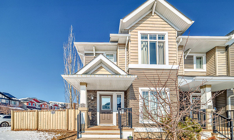 2 Storey / 3 Bedroom...