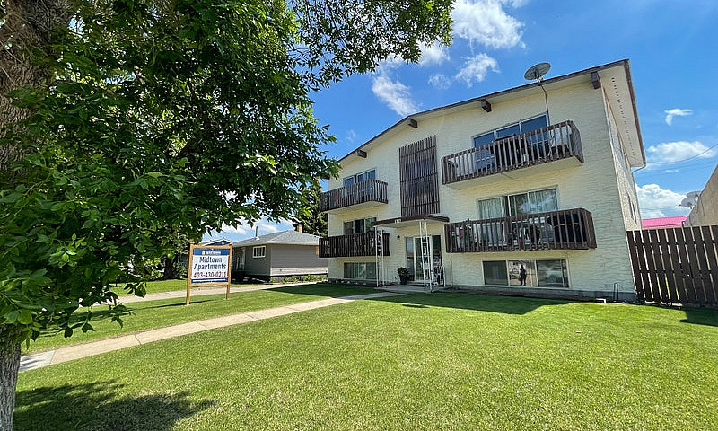 2 Bedroom Apartment ...