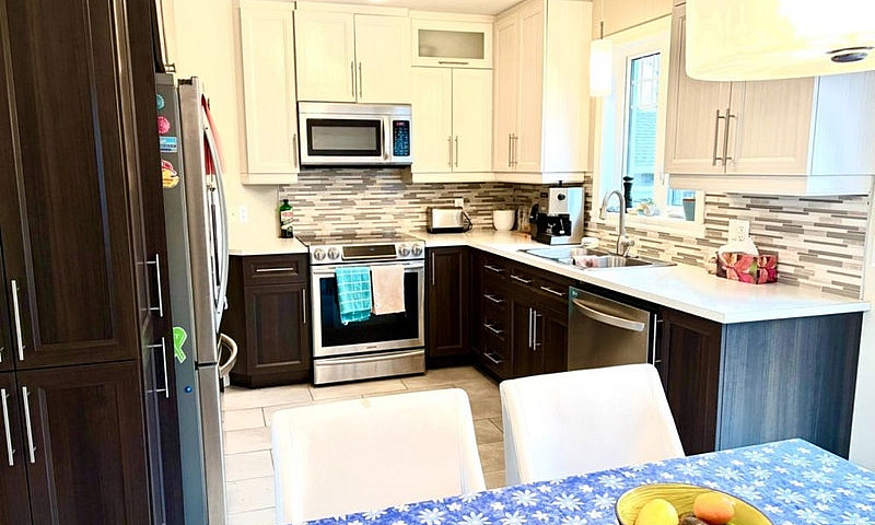 $415,000 - 2 Storey ...