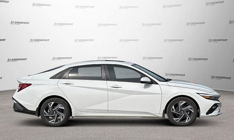2025 Hyundai Elantra...