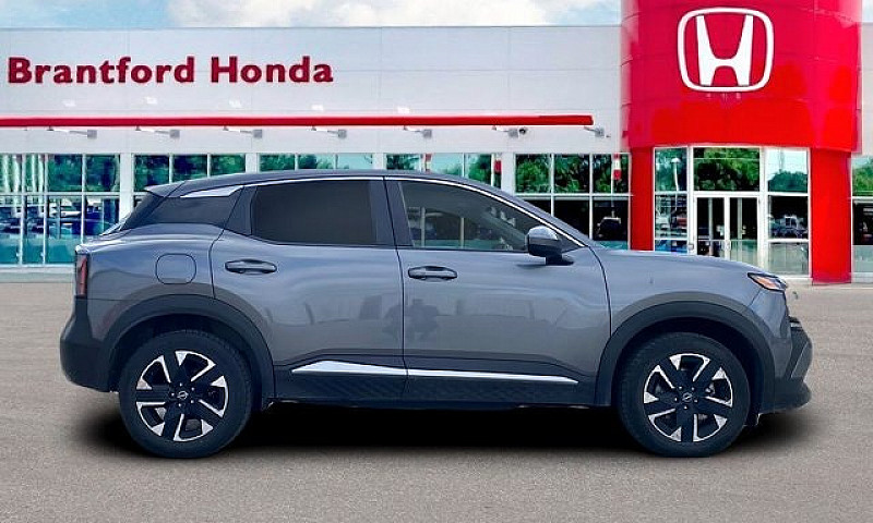 2025 Nissan Kicks Sv...