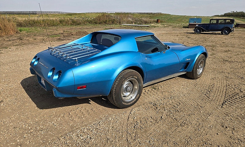 1975 Corvette Stingr...