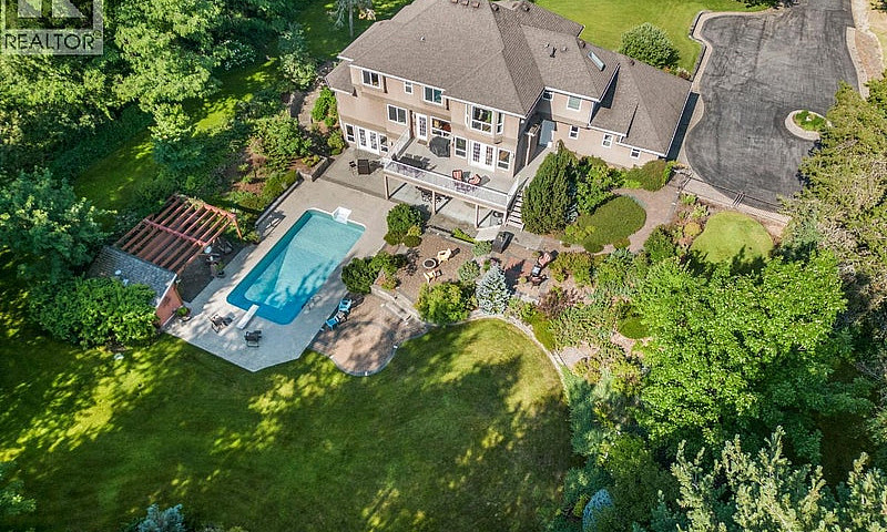 880 Waterloo Road Ca...