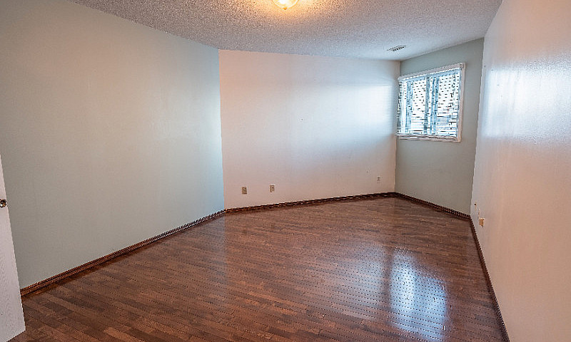 B2-532-River Street ...