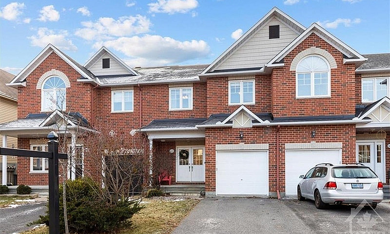 3 Bedroom 2.5 Bathro...