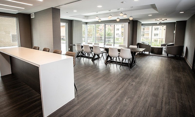 561 Sherbourne - 3 B...