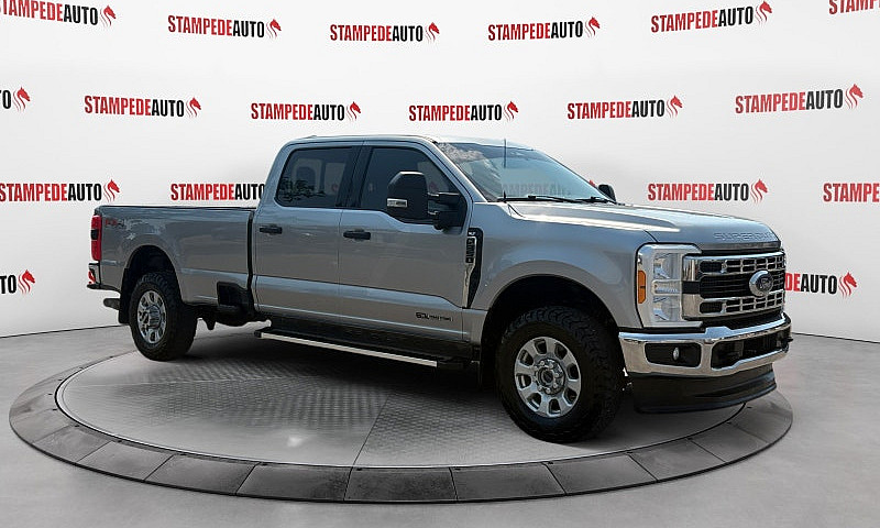 2023 Ford Super Duty...