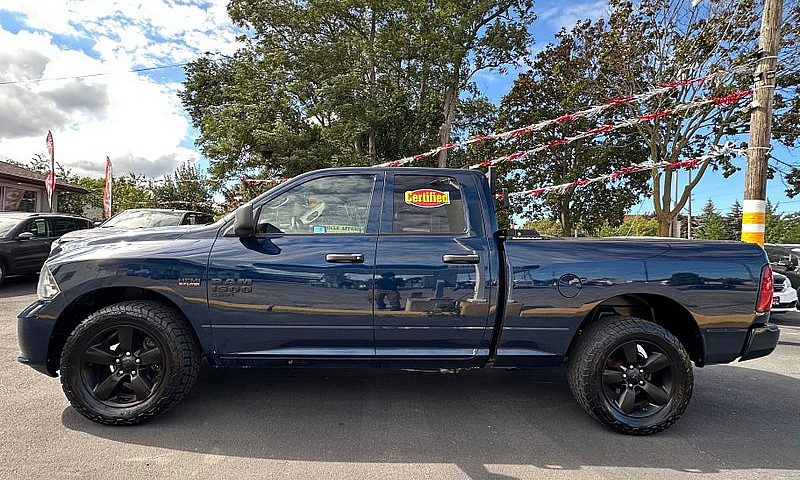2021 Ram 1500 Classi...
