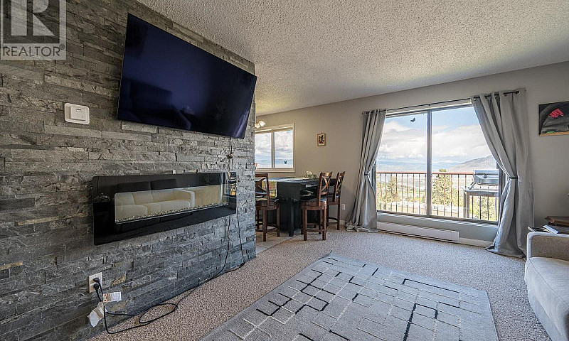 1810 Summit Drive Un...