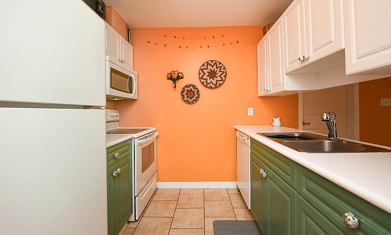 Centrally Located 2 ...