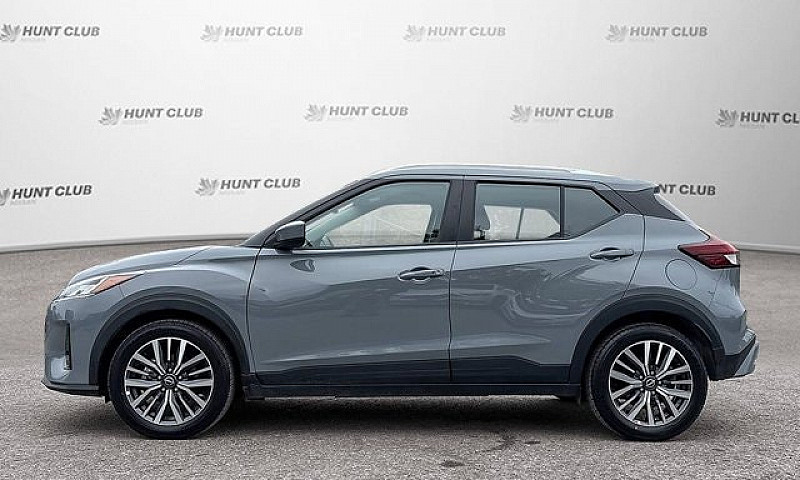 2025 Nissan Kicks Pl...