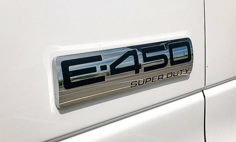 2023 Ford E-Series B...